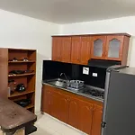APARTA HOTEL en laureles estadio 105 MTS Cuadrados